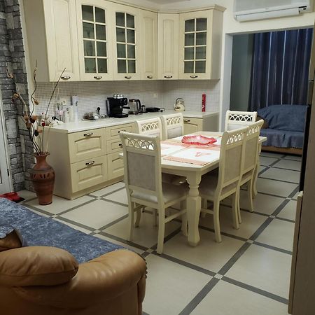 Karl Thopia Apartments Durrës Esterno foto